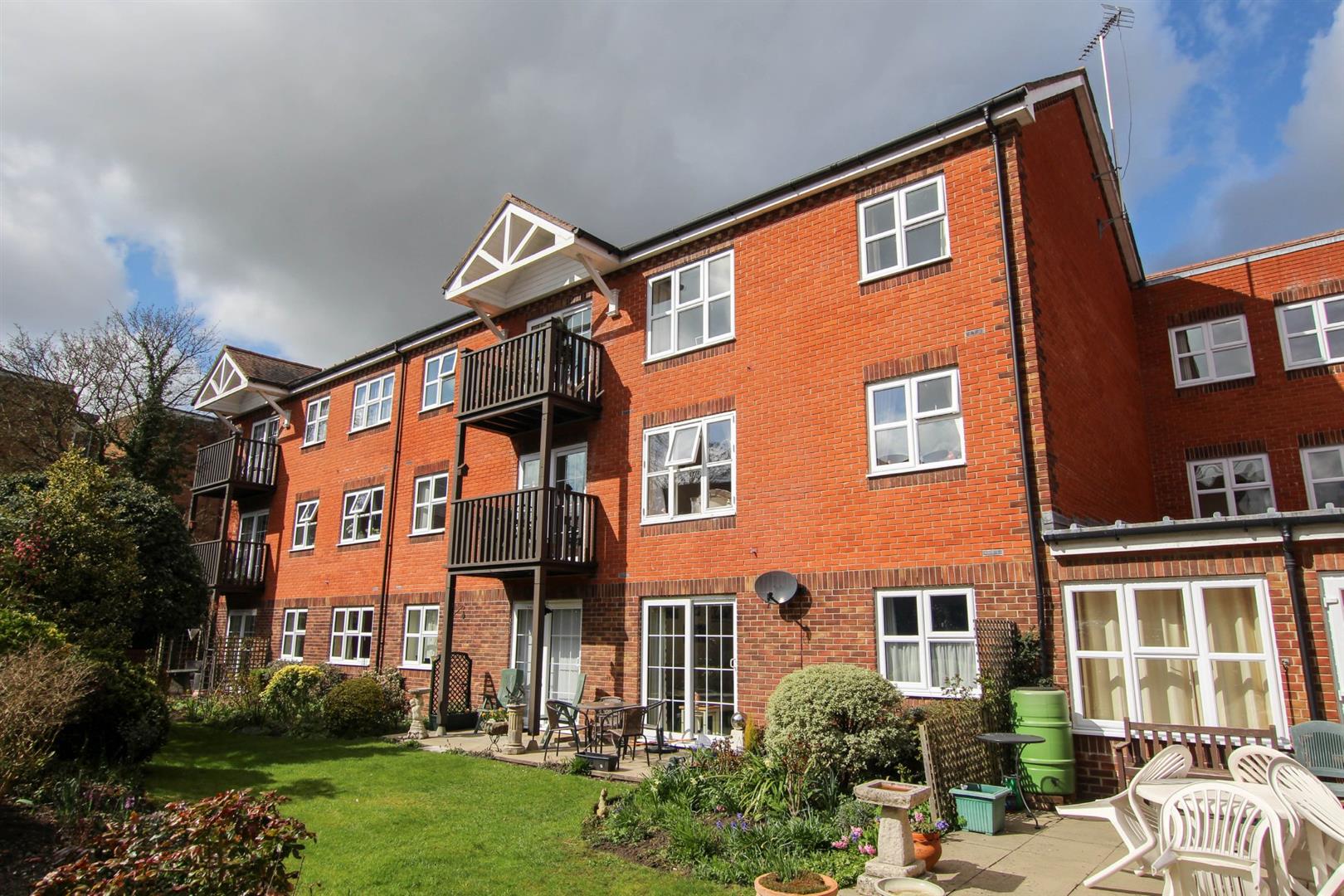 1 Bedroom for sale in Saffron Walden Cheffins Saffron Walden Sales